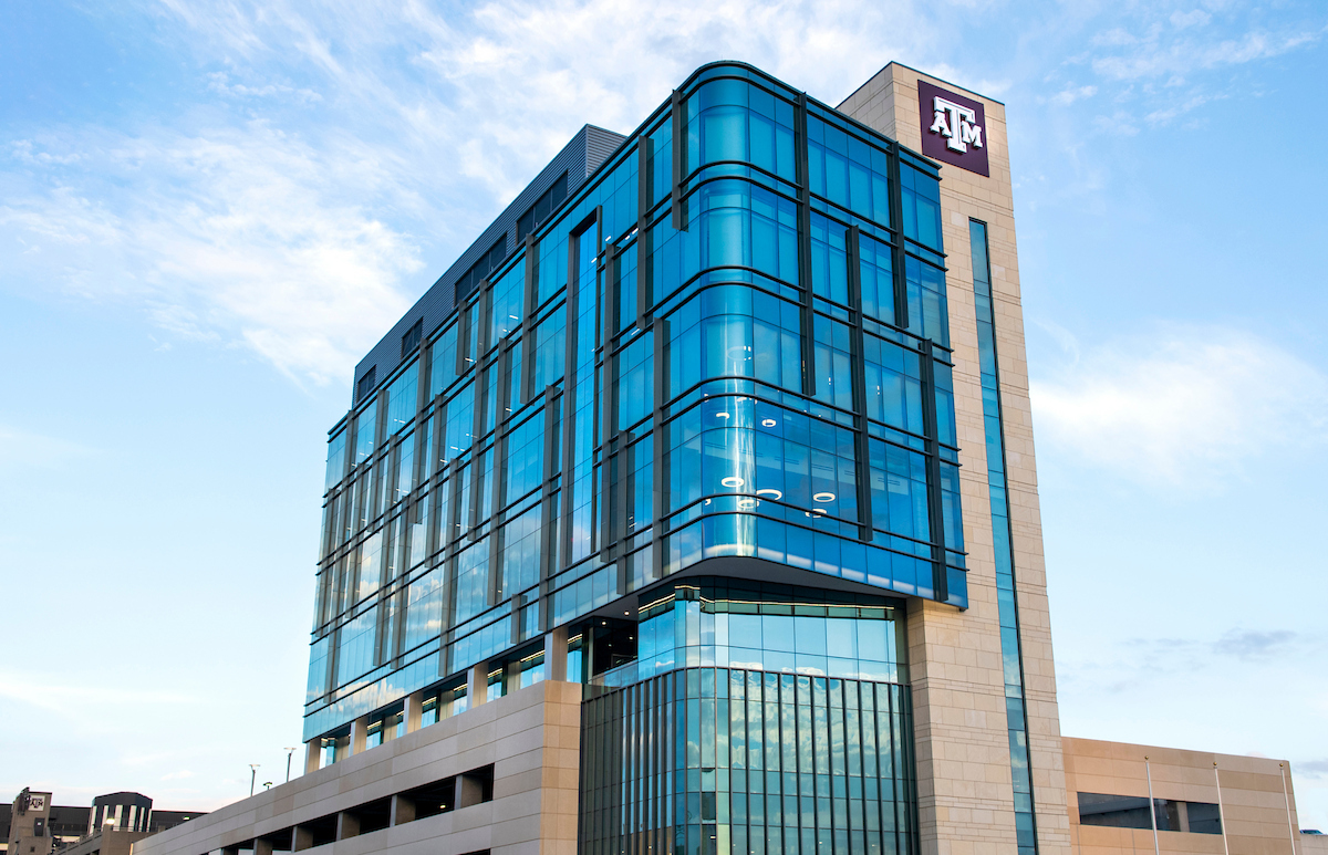 Exterior view of the Clinic and Education Building on the Dallas campus