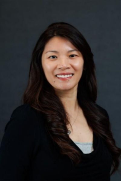 Estela Voon Headshot